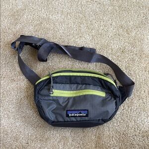 Patagonia Mini Hip Pack Forge Grey